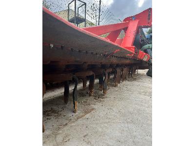 Kuhn Grada rotativa usada