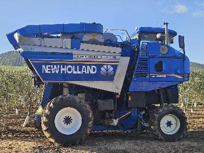 New Holland Braud SB65